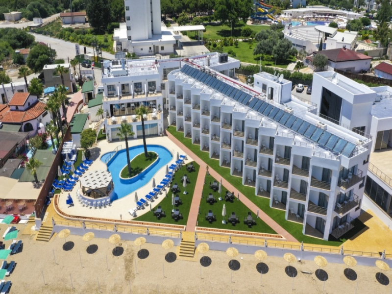 Mimoza Beach Hotel