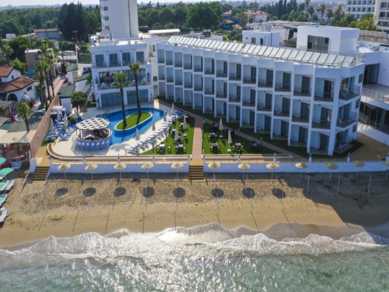 Mimoza Beach Hotel